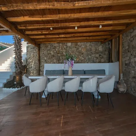 Super Deluxe Mykonos Celestial Vista 11 Bedrooms 2 Private Infinity Pools Helipad Kastro *