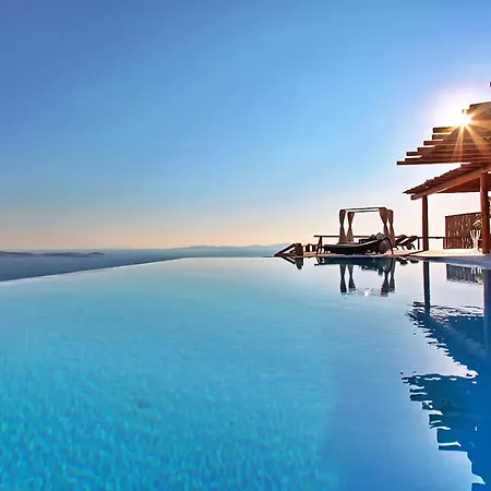 Super Deluxe Mykonos Celestial Vista 11 Bedrooms 2 Private Infinity Pools Helipad Kastro Fanari (Mykonos)